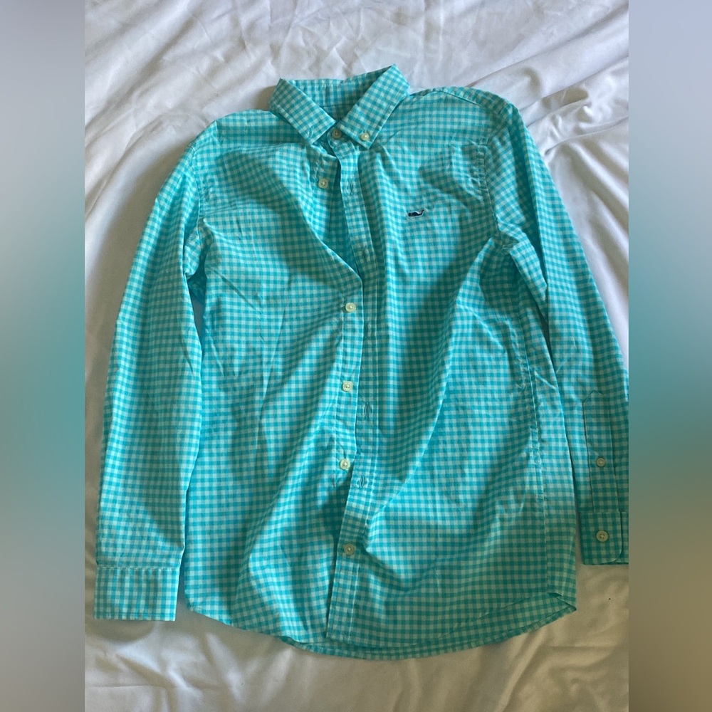 Vineyard Vines Performance Button Down